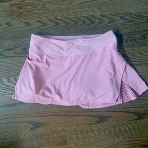 Lululemon skirt size 6